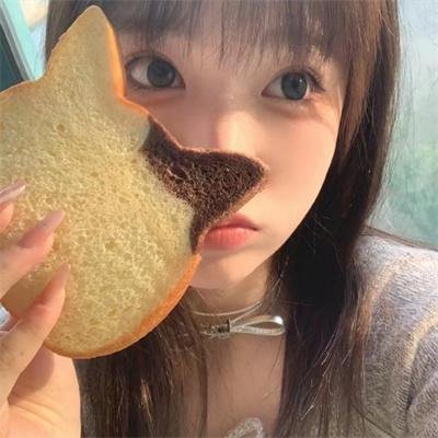 红色背篓